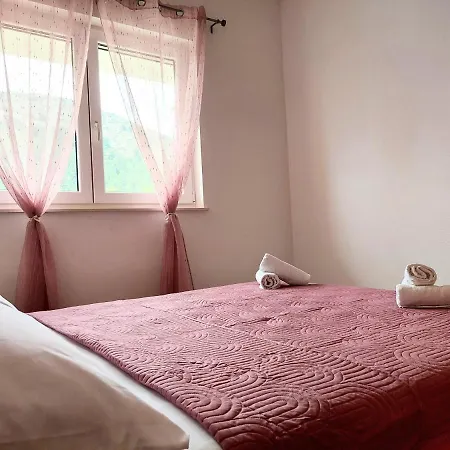 Dia Apartamento Zaostrog